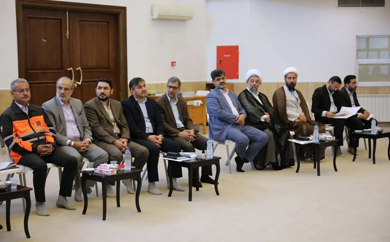 جلسه شورای اقامه نماز گلستان