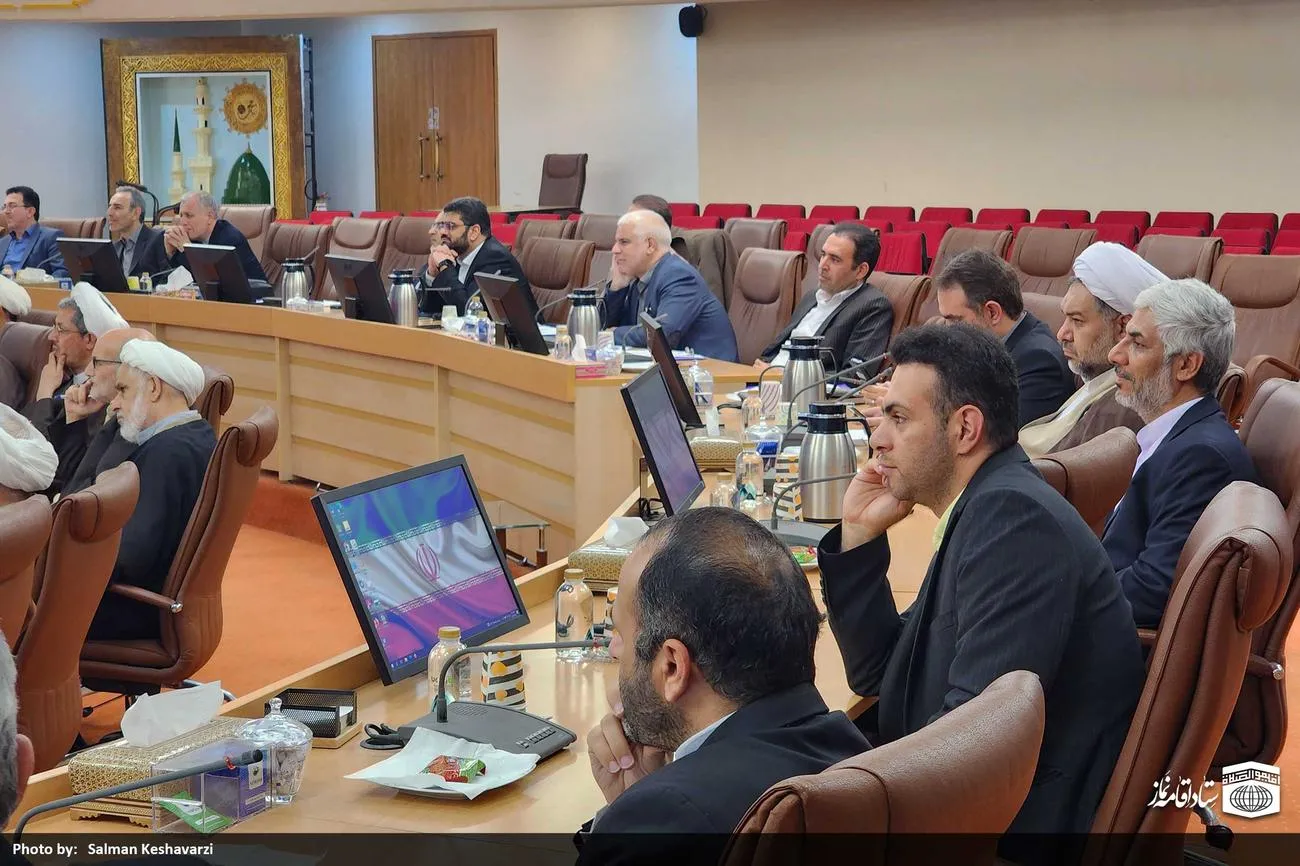 گردهمایی مشترک مدیران ستاد اقامه نماز و معاونین استانداران