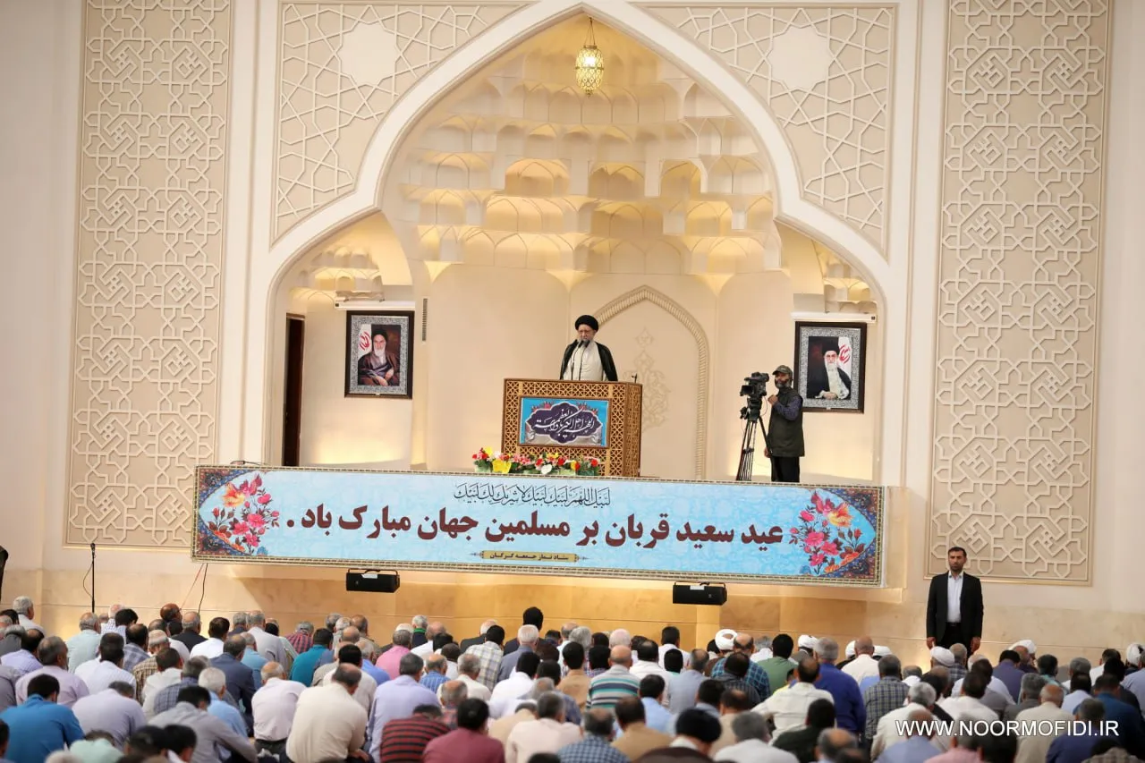 اقامه نماز عید قربان در گلستان
