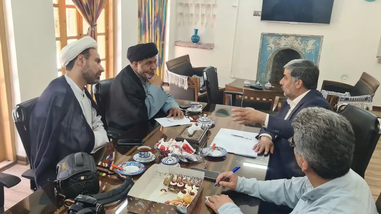 جلسه رسیدگی به نماز خانه ها و سرویس ها بهداشتی بین راهی استان یزد