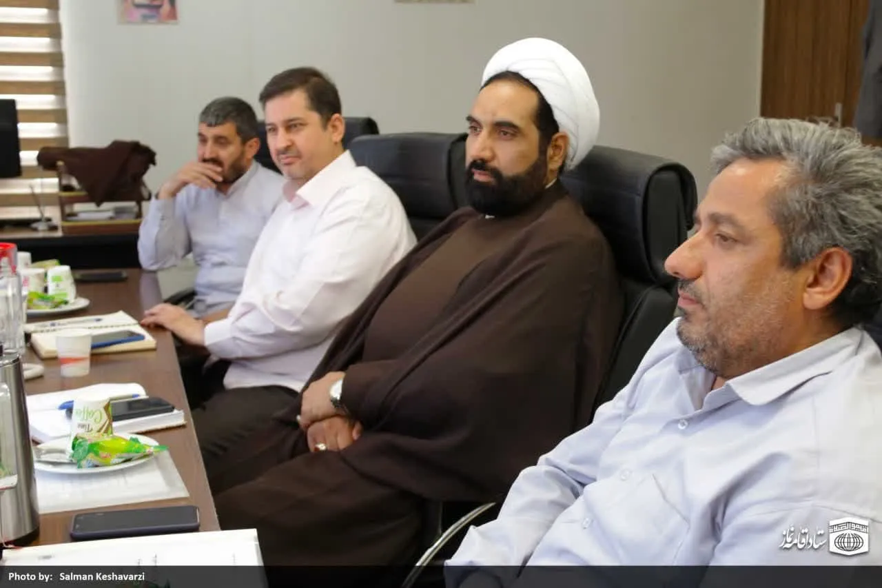 جلسه توسعه برنامه های ترویج فرهنگ نماز در مناطق کم برخودار