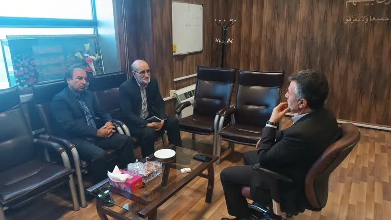دیدار مدیر ستاد اقامه نماز استان کردستان با رئیس شورای شهر سنندج