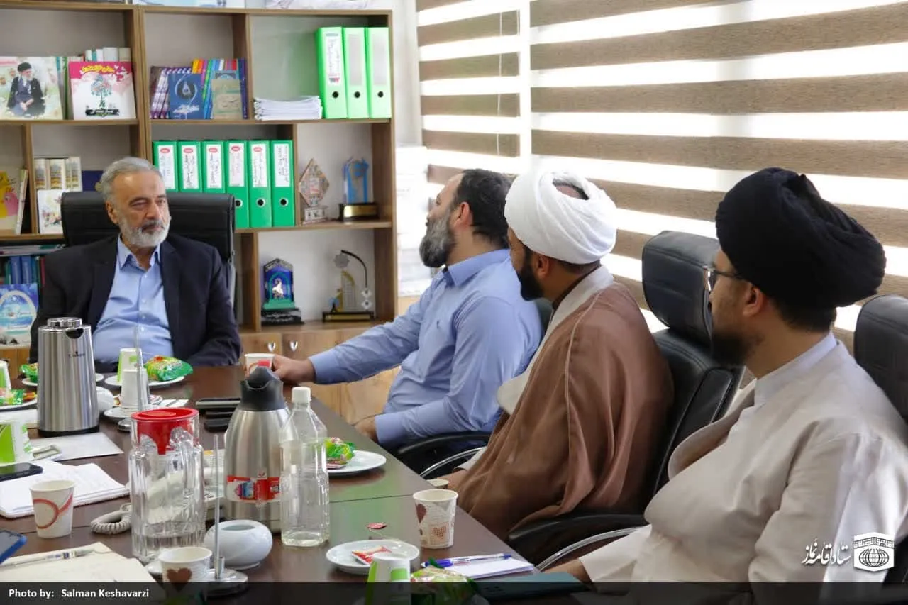 جلسه توسعه برنامه های ترویج فرهنگ نماز در مناطق کم برخودار