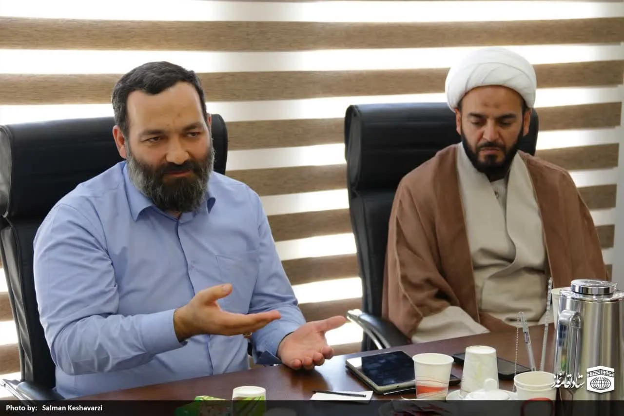 جلسه توسعه برنامه های ترویج فرهنگ نماز در مناطق کم برخودار