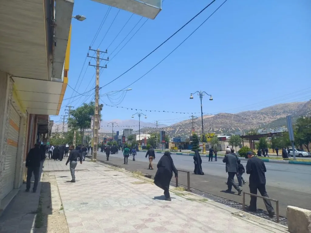 نماز ظهر تاسوعای حسینی در یاسوج