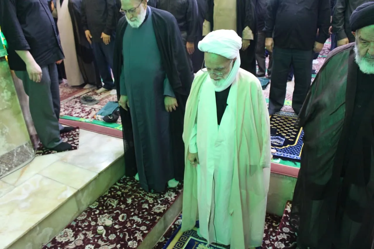 نماز ظهر عاشورا در استان مرکزی اقامه شد