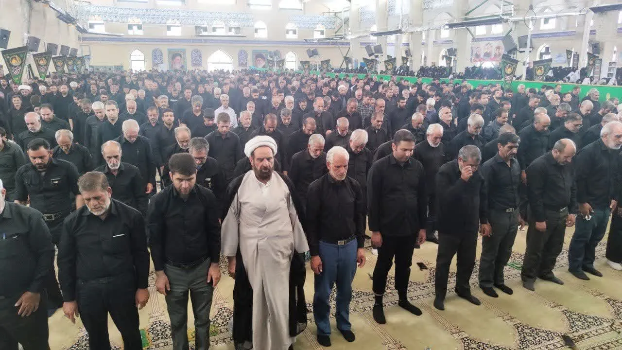 اقامه نماز جمعه عاشورایی در سر تا سر استان کرمان