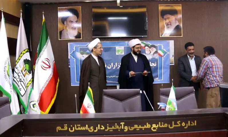 زبان ترغیب به نماز، زبان حکمت و تحلیل است