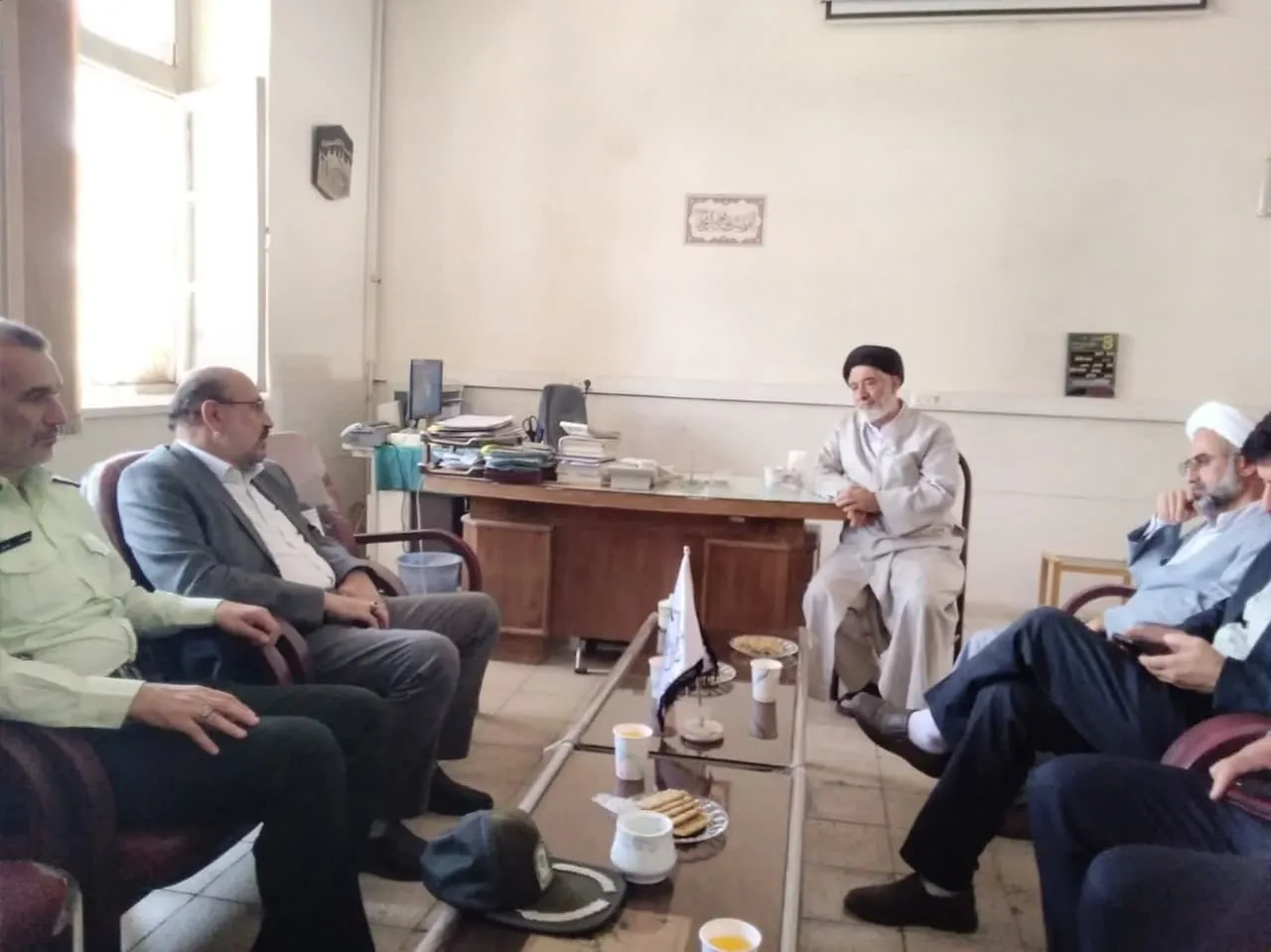 رئیس مجمع نمایندگان مجلس شورای اسلامی استان قزوین با مدیر ستاد اقامه نماز دیدار کرد