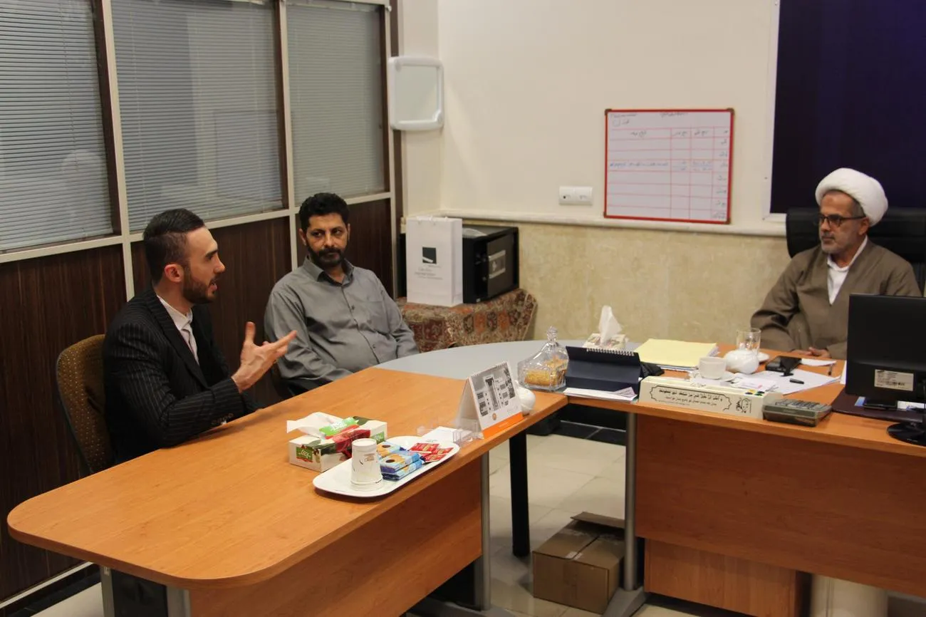 نشست با خبر نگار در حوزه ترویج فرهنگ نورانی نماز