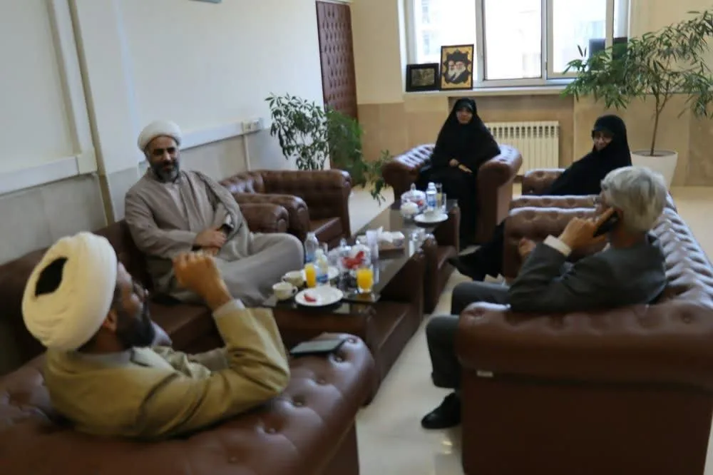 دیدار مدیر ستاد اقامه نماز استان با مدیرکل آموزش و پرورش استان البرز