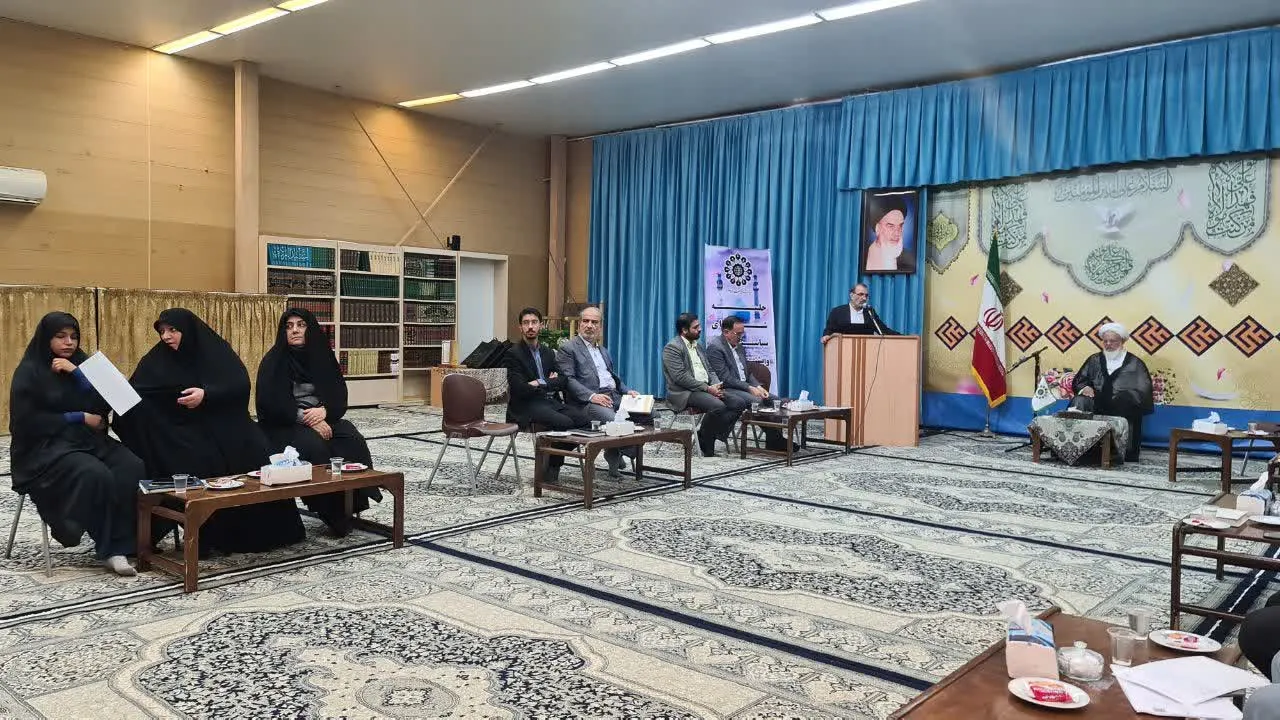جلسه شورای سیاستگذاری و پشتیبانی فعالیت های مهدوی استان یزد