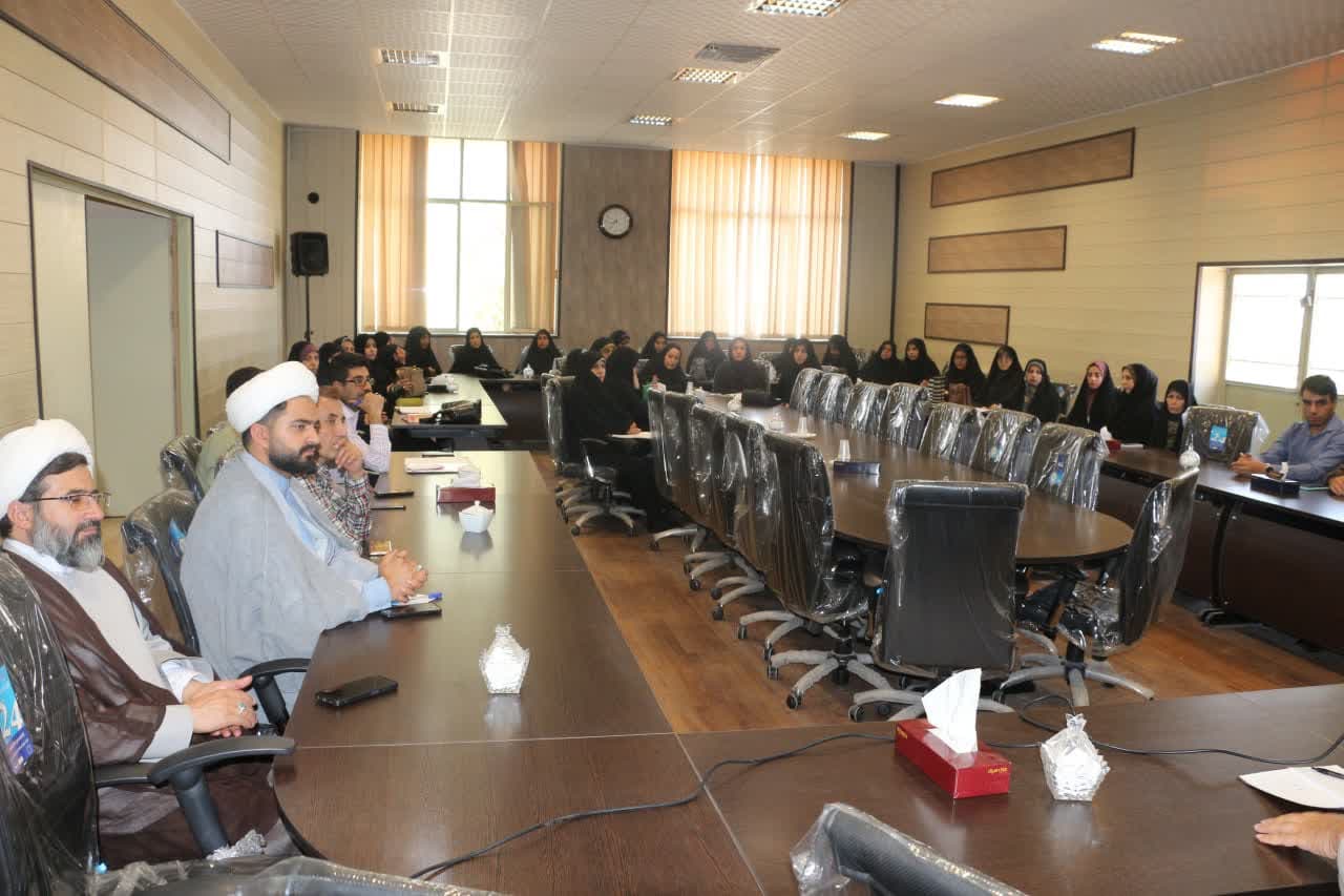 آموزش نماز معلمان کوهپایه اصفهان