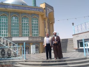 در آستانه اربعین حسینی بازدید از محورهای پرتردد زائران اربعین حسینی، توسط حجت الاسلام صابر کارشناس نظارت و ارزیابی، فروتنی ناظر نماز خانه های بین راهی و دبیر نماز شهرستان تبریز و سایر دبیران نماز در شهرستان های استان از روز بیست و پنجم مرداد تا اربعین حسینی انجام می شود.