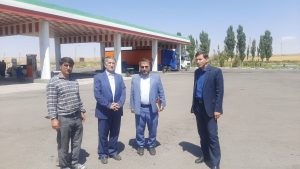 در آستانه اربعین حسینی بازدید از محورهای پرتردد زائران اربعین حسینی، توسط حجت الاسلام صابر کارشناس نظارت و ارزیابی، فروتنی ناظر نماز خانه های بین راهی و دبیر نماز شهرستان تبریز و سایر دبیران نماز در شهرستان های استان از روز بیست و پنجم مرداد تا اربعین حسینی انجام می شود.