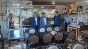 در آستانه اربعین حسینی بازدید از محورهای پرتردد زائران اربعین حسینی، توسط حجت الاسلام صابر کارشناس نظارت و ارزیابی، فروتنی ناظر نماز خانه های بین راهی و دبیر نماز شهرستان تبریز و سایر دبیران نماز در شهرستان های استان از روز بیست و پنجم مرداد تا اربعین حسینی انجام می شود.