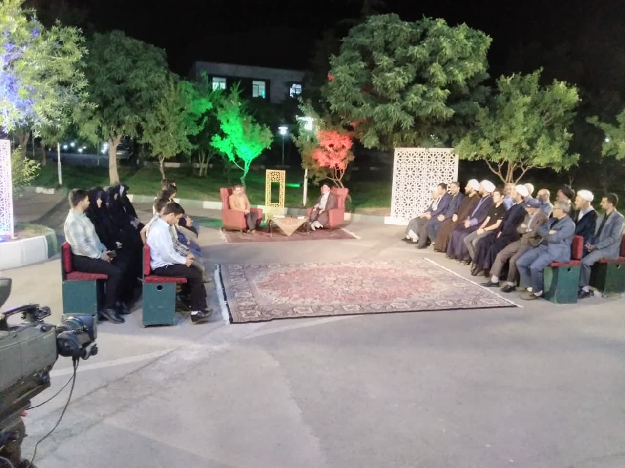 حضور مدیر ستاد اقامه نماز در برنامه چهل ستون صدا و سیمای مرکز قزوین
