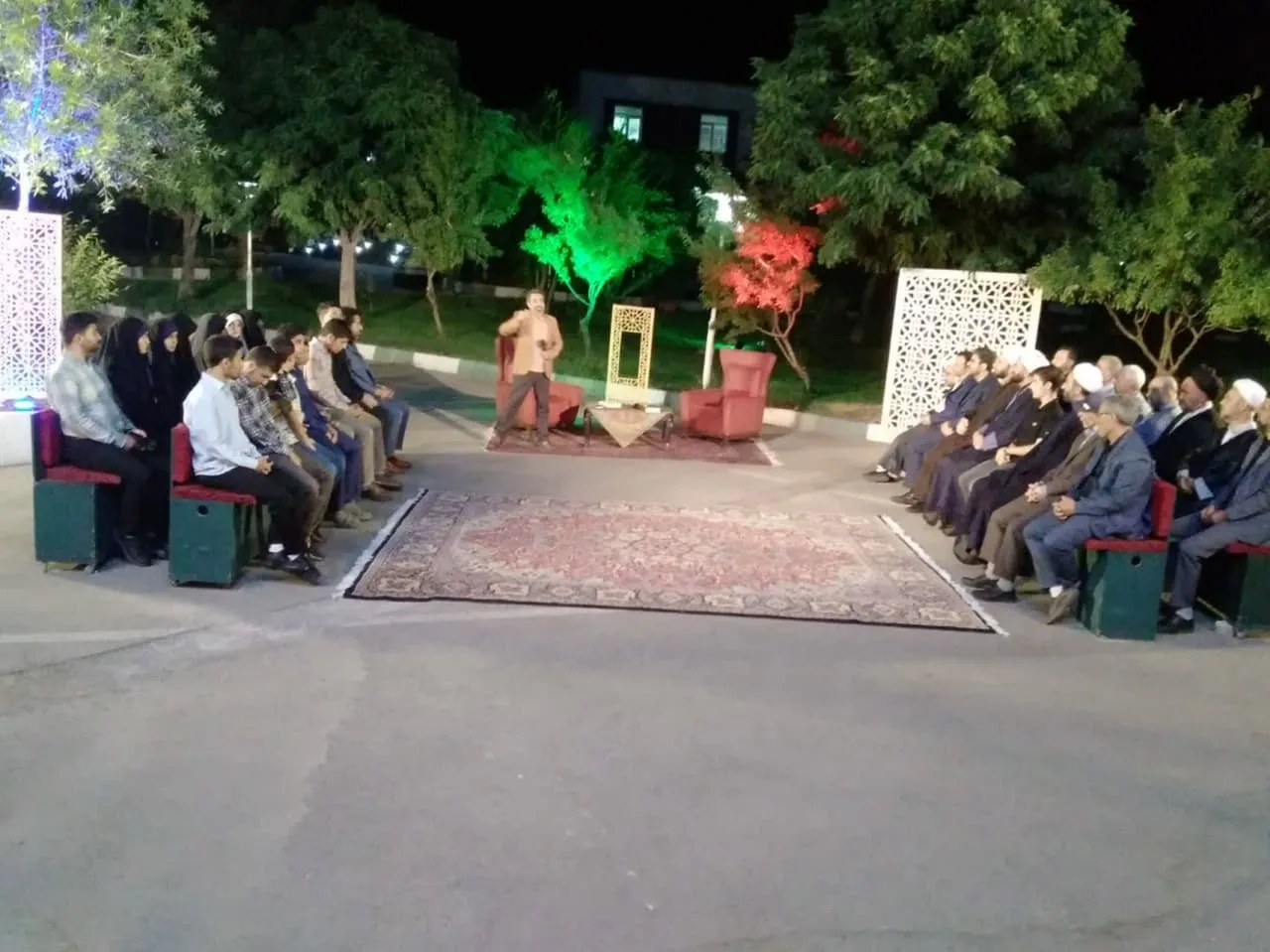حضور مدیر ستاد اقامه نماز در برنامه چهل ستون صدا و سیمای مرکز قزوین
