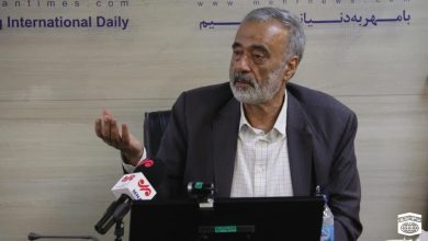 حضور قائم مقام ستاد اقامه نماز به همراه مدیر روابط عمومی در دفتر خبرگزاری مهر