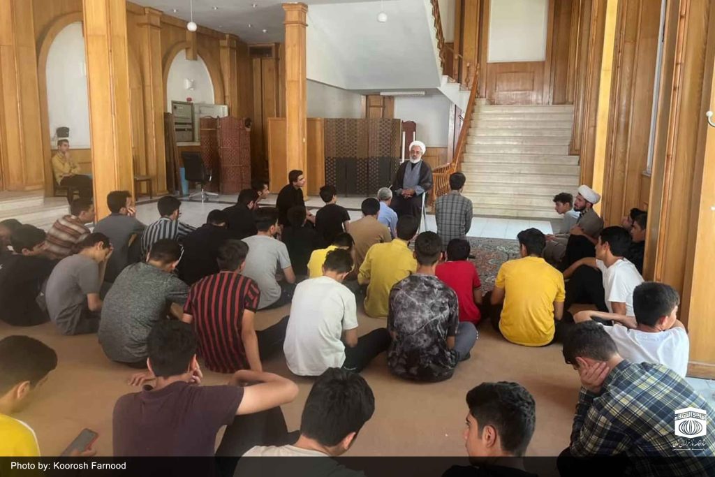 کارگاه دانش آموزی نماز