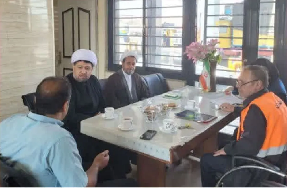 بازدید کارگروه نظارت قم از مجتمع های خدماتی بین راهی آزادراه سلفچگان _ ساوه