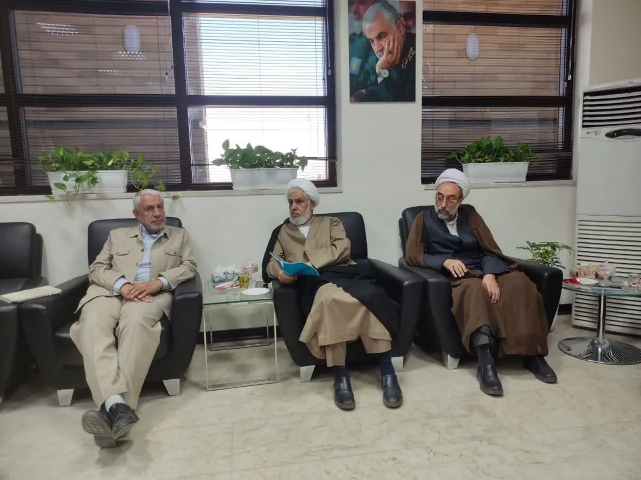 جلسه مشورتی سند تحول اقامه نماز استان کرمان