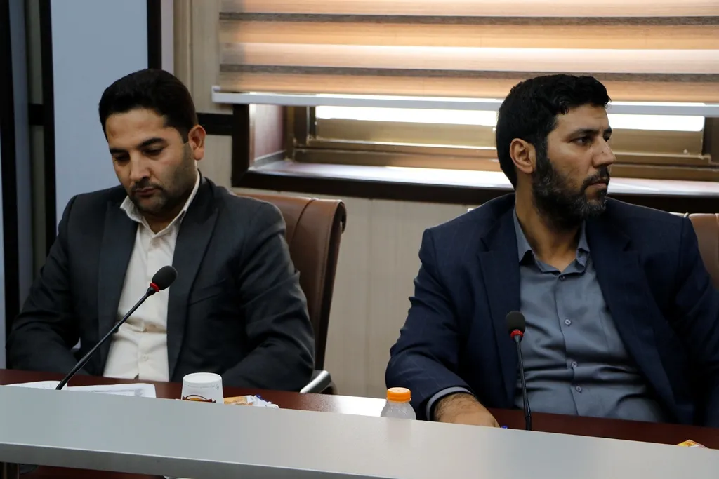 نشست شورای اقامه نماز اداره کل آموزش و پرورش شهرستان های استان تهران