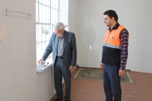 بازدید از نمازخانه های بین راهی در مسیر مواصلاتی به عتبات مقدسه عراق در استان اصفهان