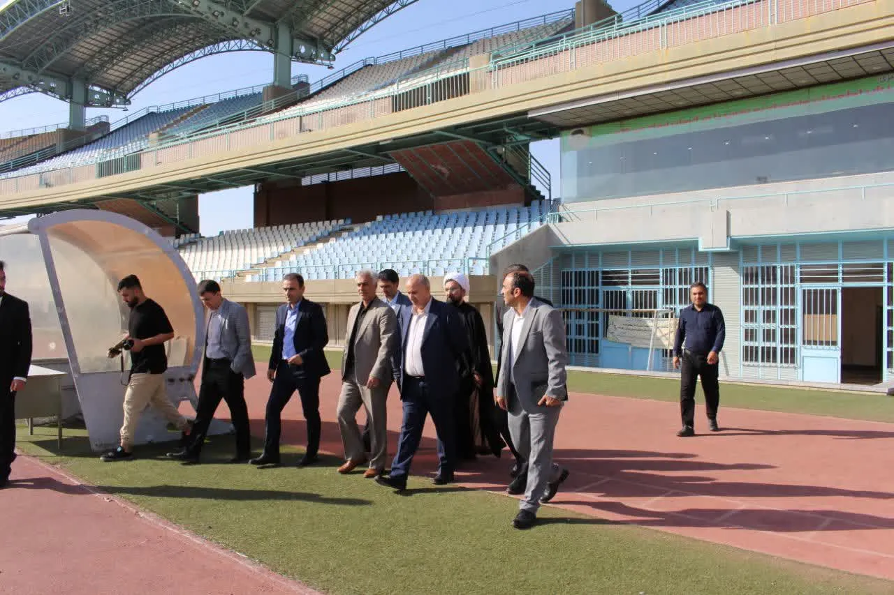 مدیر ستاد اقامه نماز استان سمنان نماز خانه ورزشگاه ولایت را افتتاح کرد