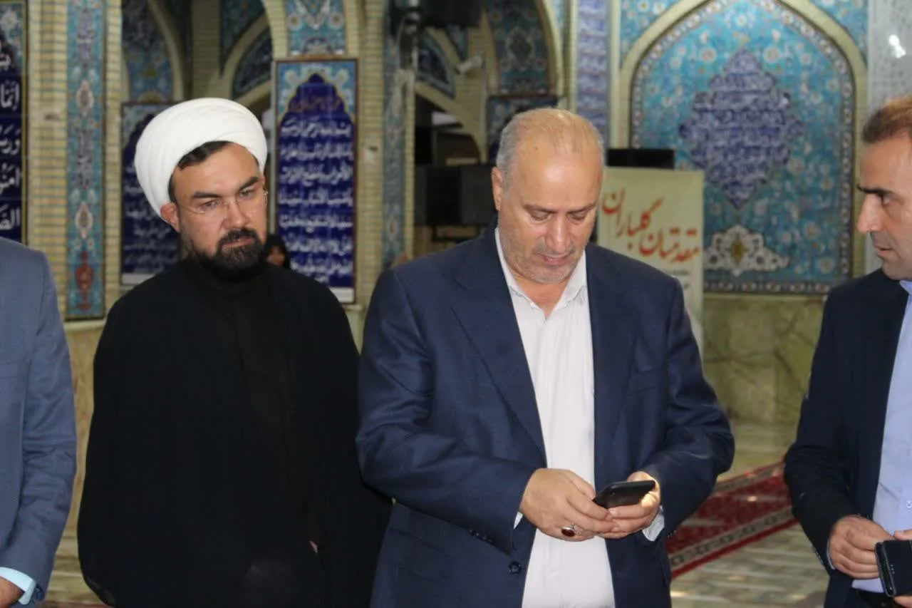 مدیر ستاد اقامه نماز استان سمنان نماز خانه ورزشگاه ولایت را افتتاح کرد