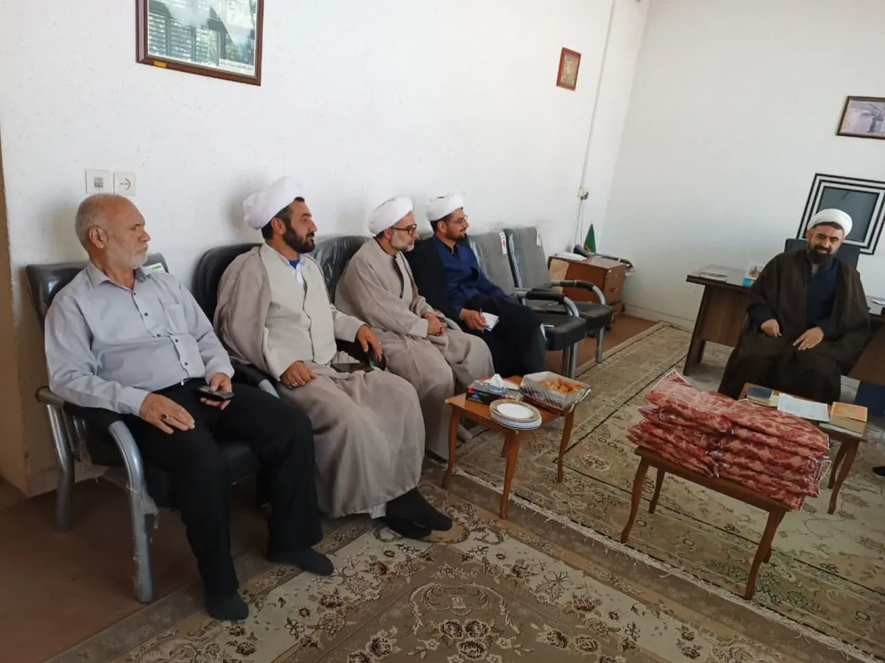 تقدیر از ائمه جماعات
