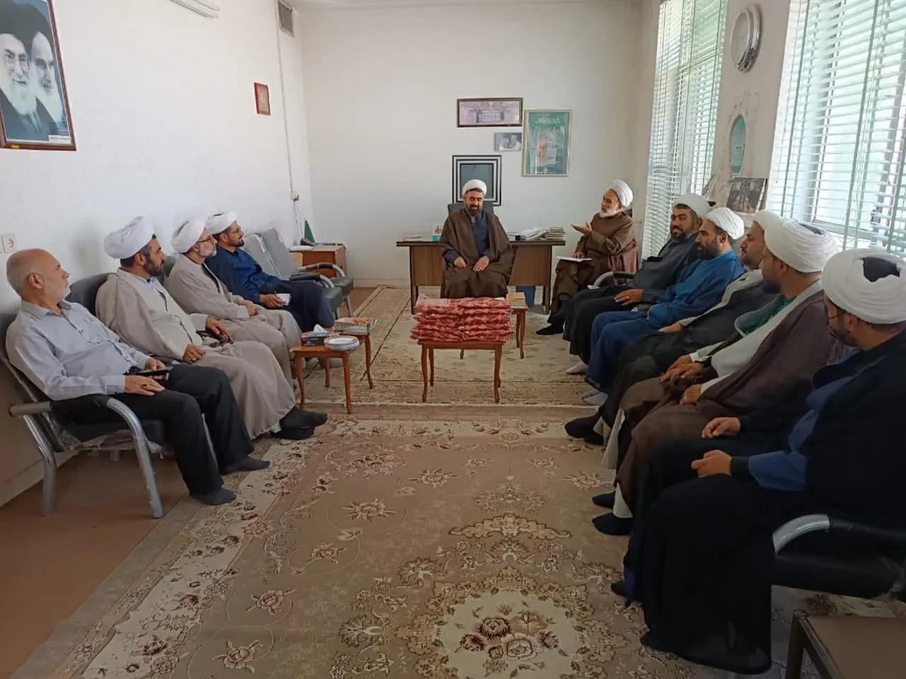تقدیر از ائمه جماعات