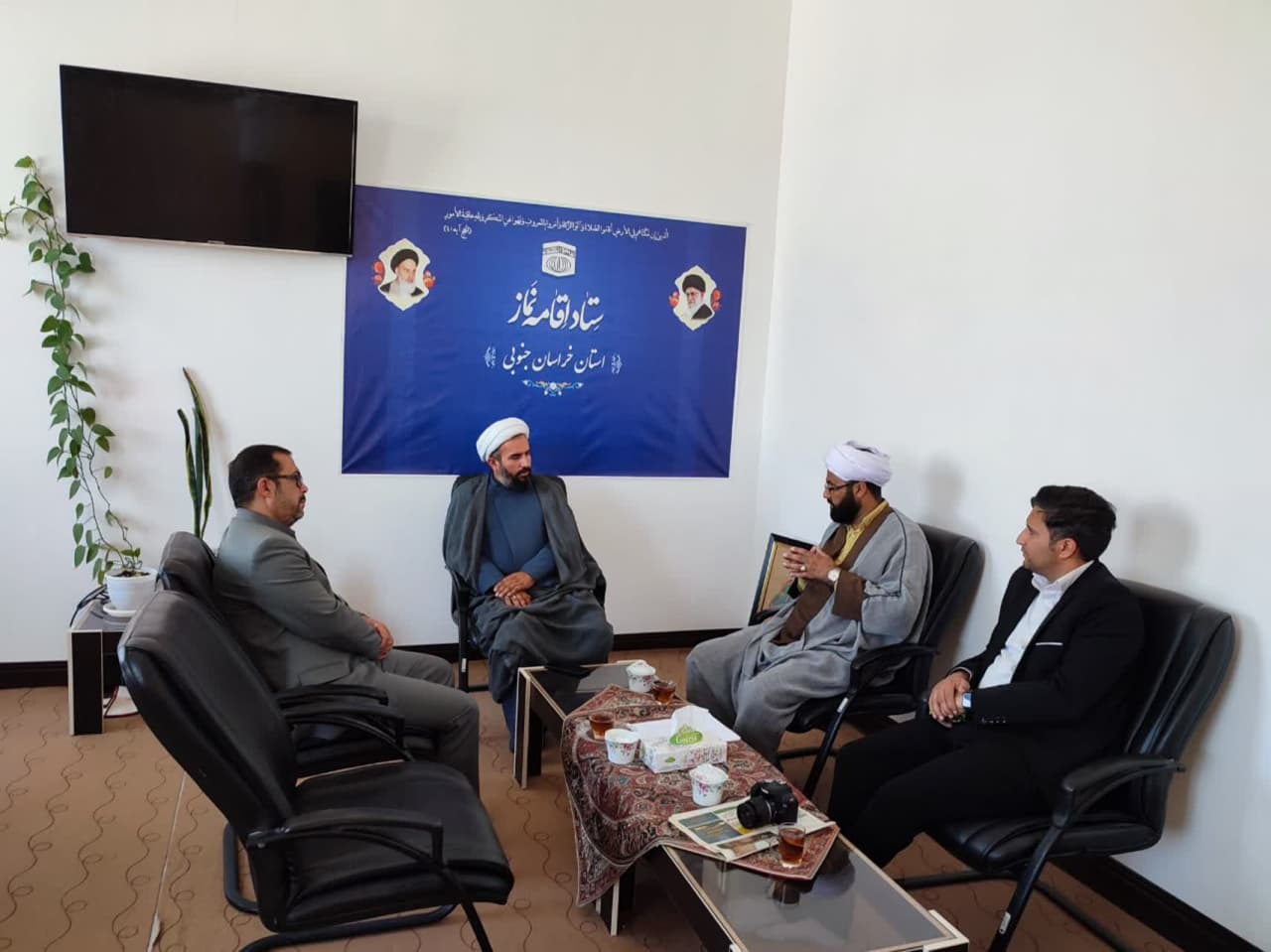 دیدار ریاست محترم بازداشگاه عمومی بیرجند با مدیر ستاد اقامه نمازاستان