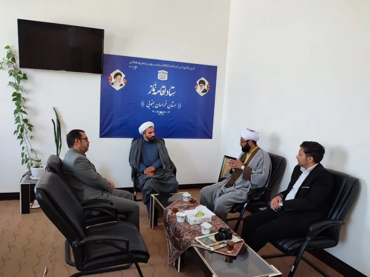 دیدار ریاست محترم بازداشگاه عمومی بیرجند با مدیر ستاد اقامه نمازاستان