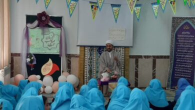 نشست نمازی در مدرسه سیزده آبان تبریز