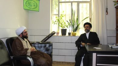 حضور مدیران و مسئولین ادارات در نماز جماعت، باعث تشویق کارکنان خواهد شد