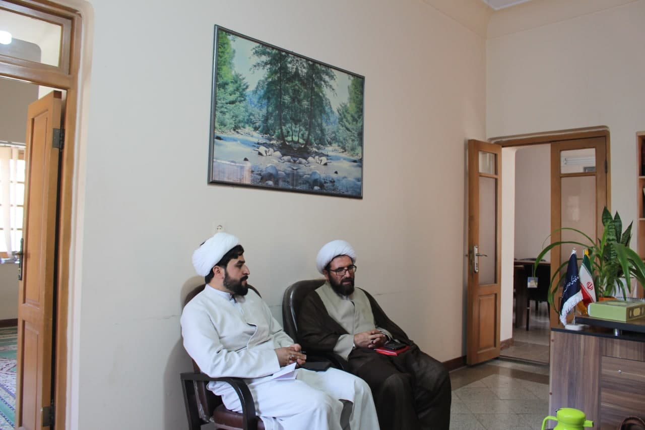 دیدار مدیر ستاد اقامه نماز استان با رئیس نهاد نمایندگی مقام معظم رهبری در دانشگاه های استان مرکزی