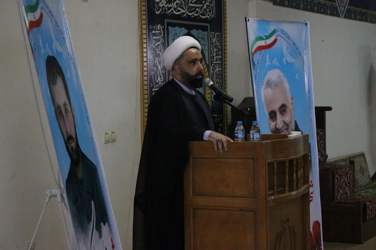 مراسم بزرگداشت هفته دفاع مقدس در مجتمع دخانیات ارومیه