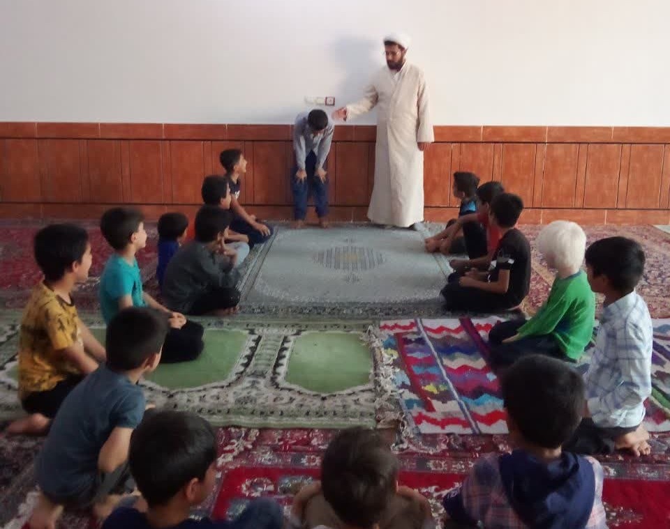 طرح درستخوانی نماز در شهرستان دهلران درحال اجرا میباشد