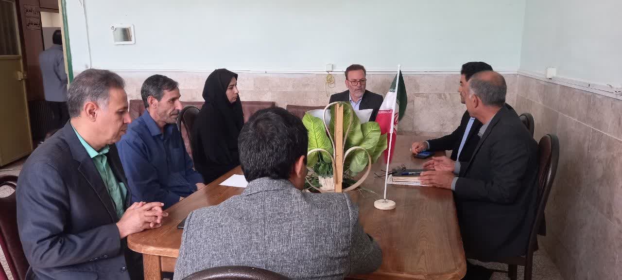 جلسه شورای اقامه نماز آموزش و پرورش گیلانغرب برگزار شد