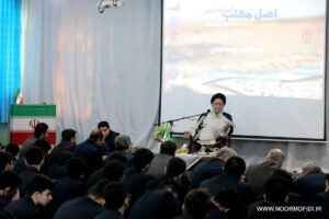 دوشنبه های نمازی در دبیرستان پسرانه شاهد گرگان