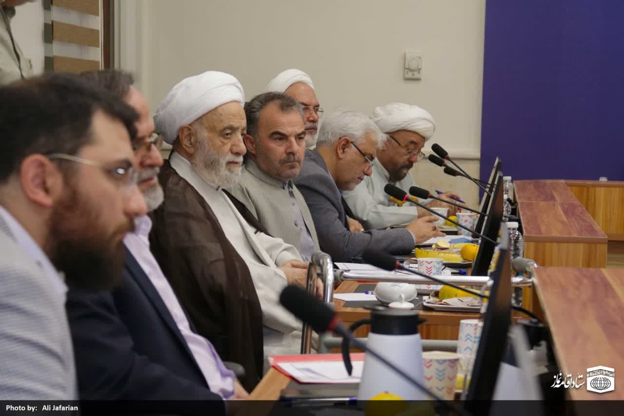 اولین جلسه کمیسیون های تخصصی اجلاس سراسری نماز
