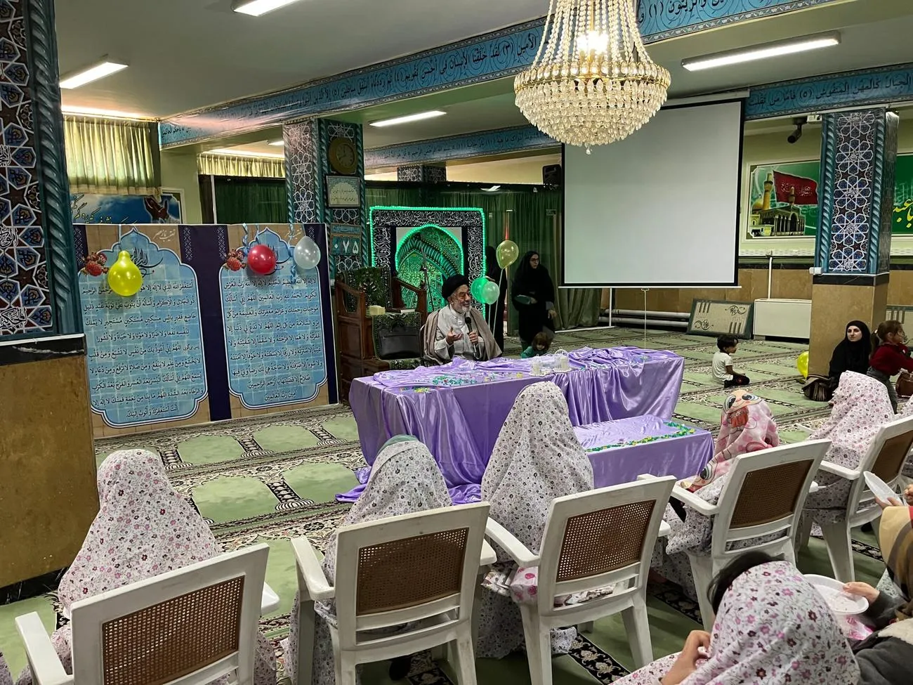 نماز عامل محافظت از حملات شیطان است