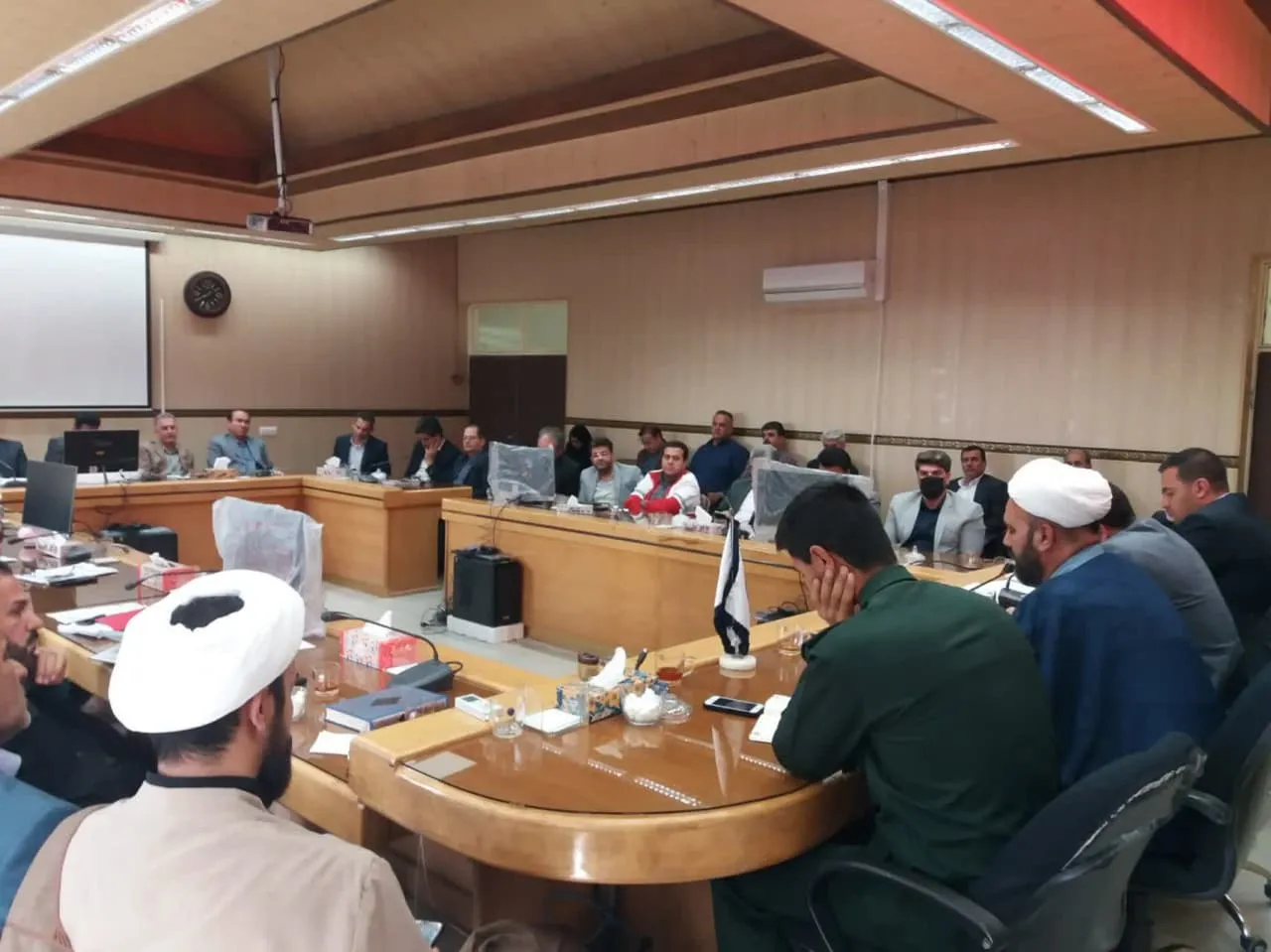 جلسه شورای اداری شهر ایلام با محوریت نماز برگزار شد