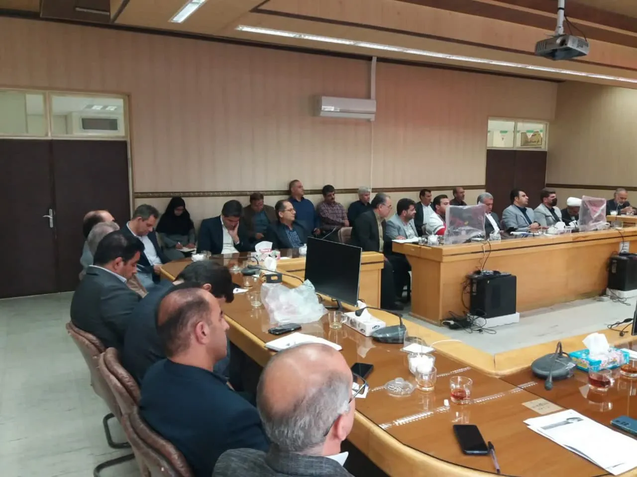 جلسه شورای اداری شهر ایلام با محوریت نماز برگزار شد