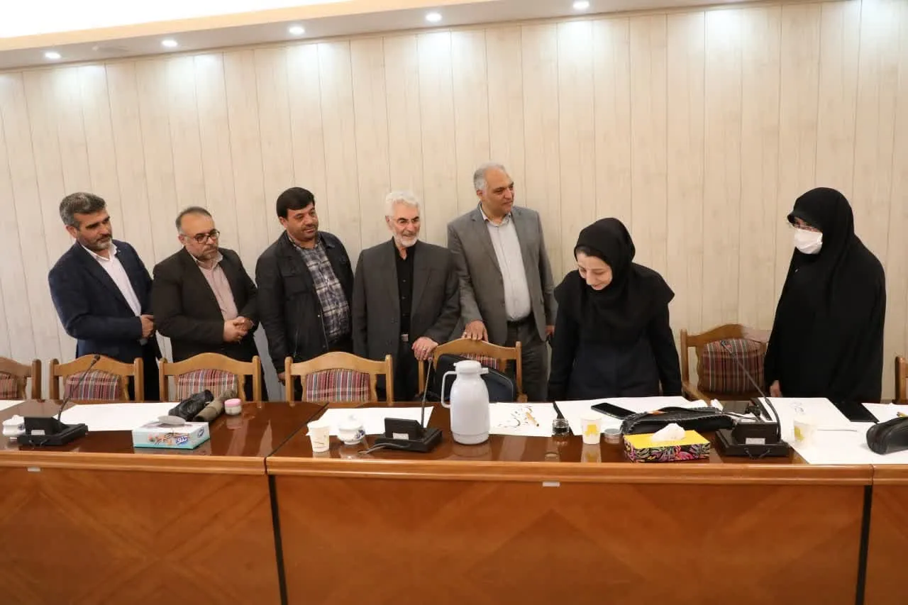 ورکشاپ و نمایشگاه خوشنویسی نماز در اردبیل
