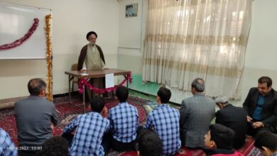 دومین جلسه نماز شناسی و اقامه نماز در دبیرستان امام خمینی(ره) شهرستان علی آباد کتول