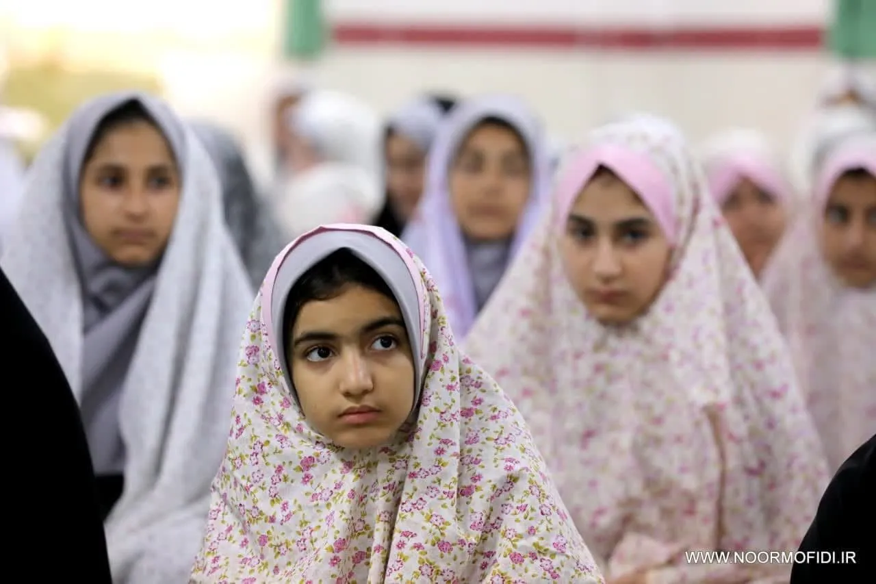نشست دانش آموزی نماز با سخنرانی نماینده ولی فقیه گلستان