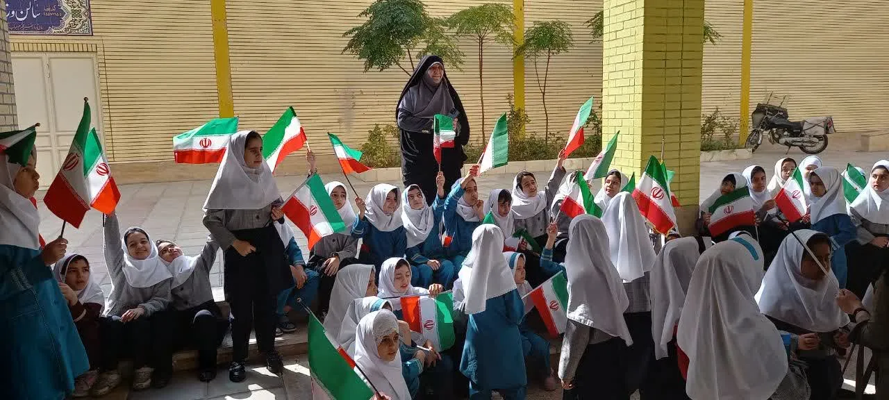 گفتگو با کارشناس و مبلغه فعال عرصه نماز