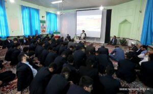 دوشنبه های نمازی در دبیرستان پسرانه شاهد گرگان